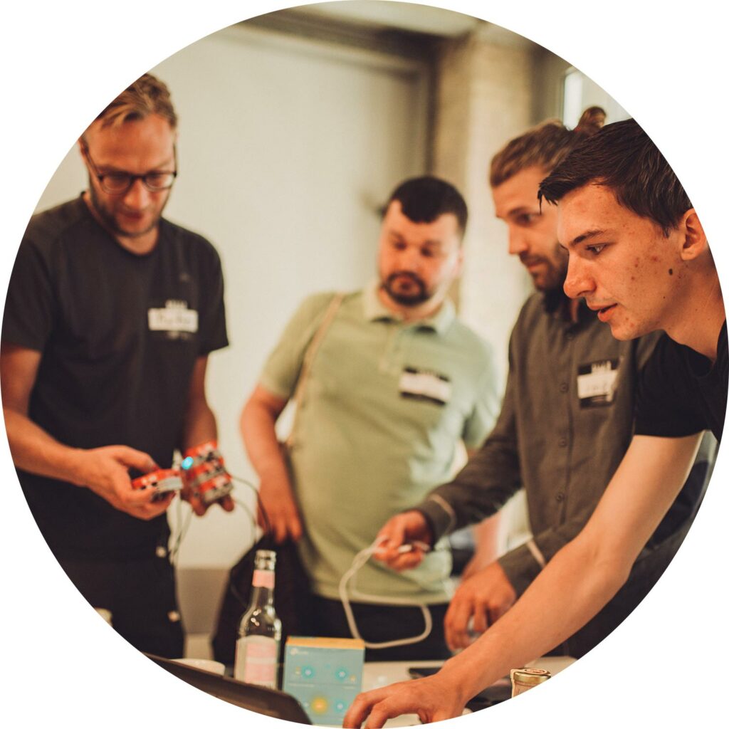Hackathon Berlin - MORYX & Phoenix Contact Smart Business