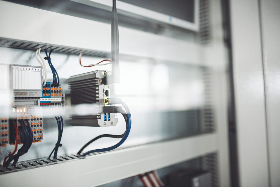 View into a control cabinet at the Bad Pyrmont site in the office with PLCnext Technology hardware